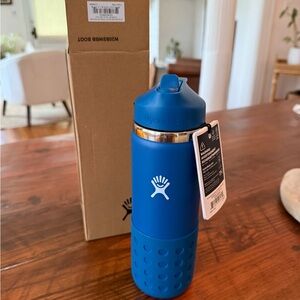 Hydro Flask 20oz water Bottle